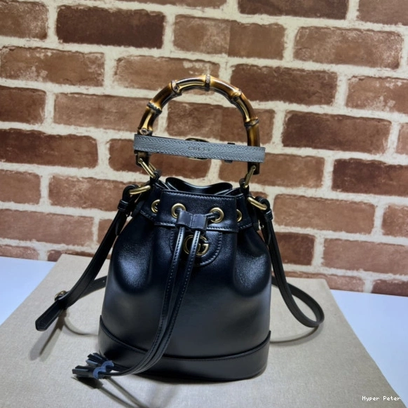 Hyper Peter Diana bucket bag mini GUCCI 0723